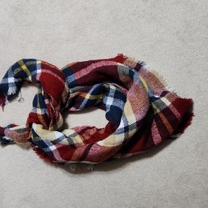 Large and Cozy Shawl Scarf - OS